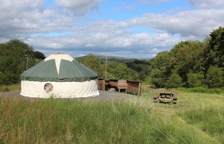 Glamping Yurt - Cledan Valley Glamping Site Carno Powys